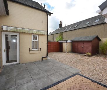 3 bedroom semi-detached house to rent - Photo 6