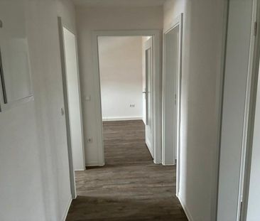 Wohn(t)raum mit Charme - 3-Zimmer-Wohnung im Dachgeschoss - Photo 5