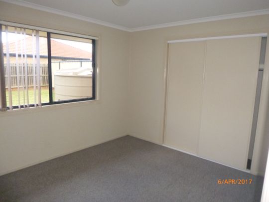 Brick Unit in Quiet Cul-de-Sac - Photo 1
