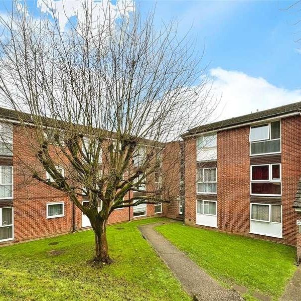 Southcote Road, Reading, Berkshire, RG30 - Photo 1