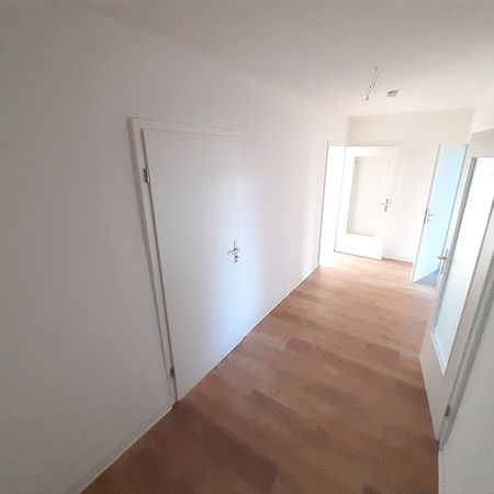 Komplett renovierte Wohnung mit Balkon - Foto 4