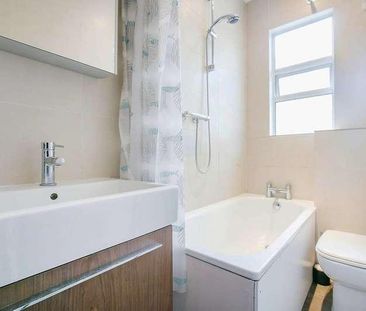 Klea Avenue, Abbeville Village, SW4 - Photo 3