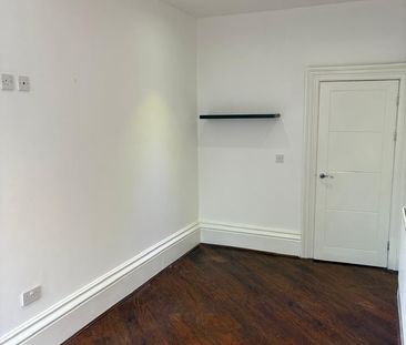 2 Bed Flat, Old Mill Lane, L15 - Photo 3