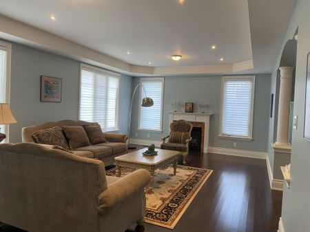 For Lease - 8 Wolford Court, Georgina, Ontario - Photo 4