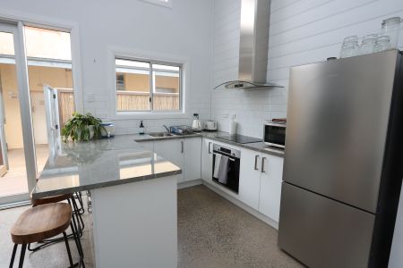 Apartment 3/352 Argent Street - Photo 4