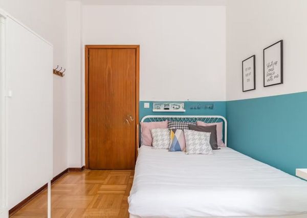 Via Pier Paolo Vergerio, Padova, Veneto 35126