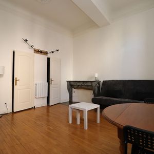 Location Appartement 1 pièce 25m² - Photo 2