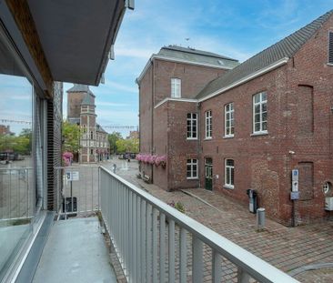 TE HUUR: Volledig gerenoveerd 2-slaapkamerappartement in het centru... - Foto 2