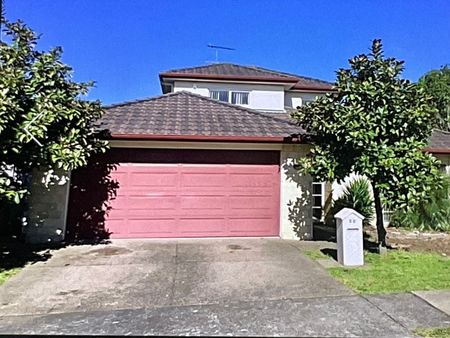 Huge Five Bedroom House - Photo 4
