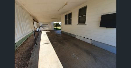 Three Bedroom Home - West Tamworth - Photo 5