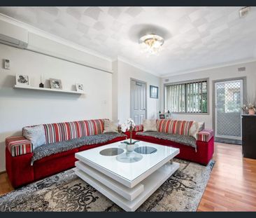 IN THE HEART OF FAIRFIELD - Photo 2