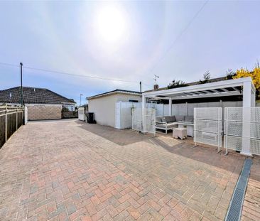 Alexandra Road - Photo 2