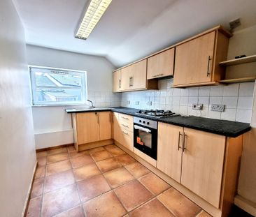 Commercial Street, Aberdare - Photo 3