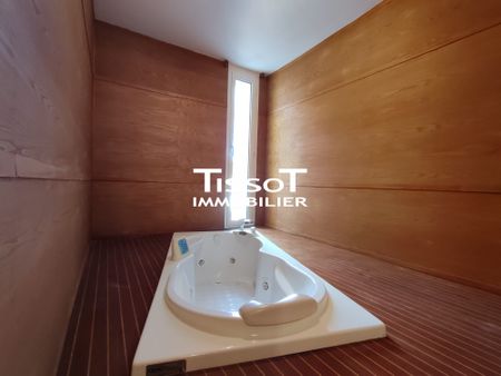 Location Maison 6 pièces 243m² NIMES 30900 - Photo 4