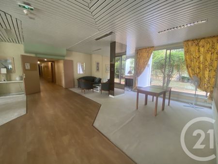 Location Appartement 2 pièces 48m² MONTPELLIER 34090 - Photo 5