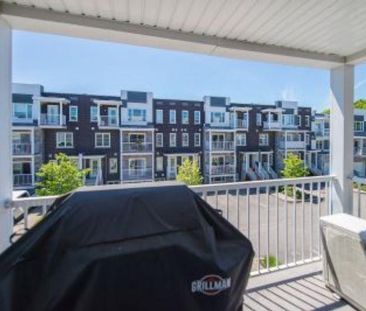 Grand Condo 5 et demi (3 chambres) 1430 pi2 - Photo 2