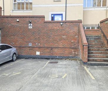 89 Princess Road EastLeicester - Photo 2