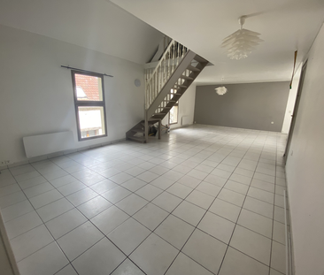 Location Appartement 3 pièces 84m² - Photo 1