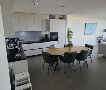 Appartement te huur: Anna van Buerenplein 214 2595 DD Den Haag - Foto 3