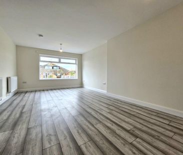 3 bedroom semi-detached bungalow to rent - Photo 4
