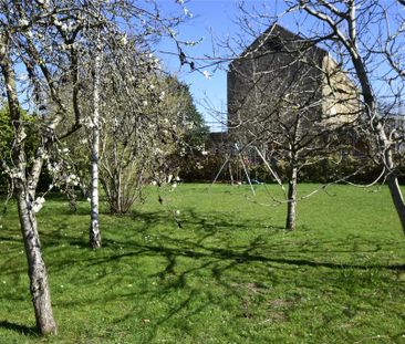 4 bedroom detached house to rent - Photo 3