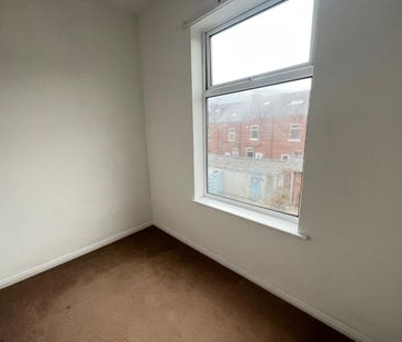 Hope Street, Chesterfield, S40 1DG - Photo 2