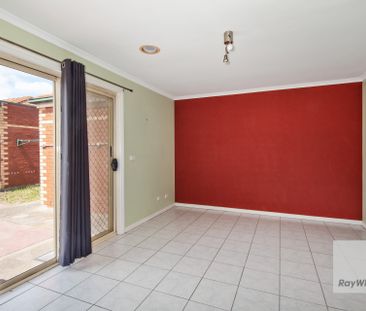 Home in a Peaceful and Convenient Keilor Downs Location - Photo 6