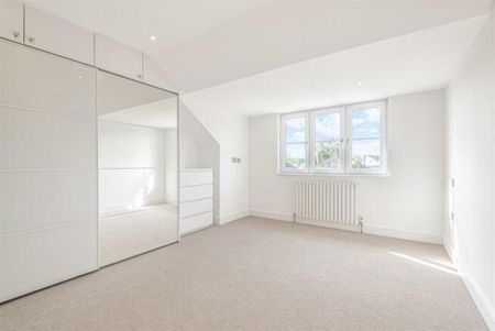 Clay Lane, Guildford - 3 bedrooms Property for lettings - Seymours - Photo 3