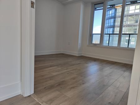 For Lease - 575 Bloor Street Unit# 1507, Toronto, Ontario - Photo 3