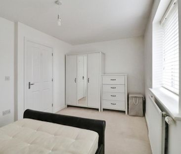 2 bedroom semi-detached house to rent - Photo 5