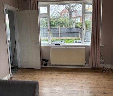 3 Bed Semi-Detached House, Birks Road, S61 - Photo 1