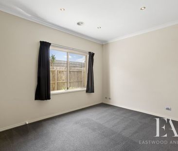 13 Dalkeith Crescent, Ocean Grove - Photo 3