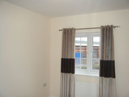 River View, Newark, Nottinghamshire, NG24 - Photo 3