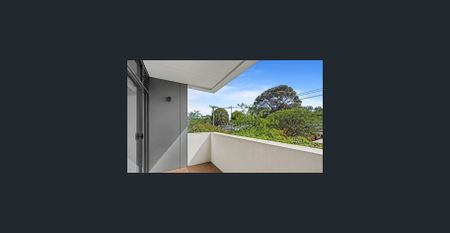 Low-Maintenance Lifestyle in a Convenient Mitcham Setting - Photo 2