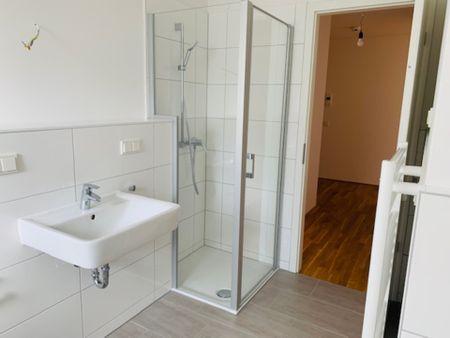 Mietwohnung in Hanau - Moderne Erdgeschoss-Wohnung mit Terrasse und Gartenanteil - Foto 3