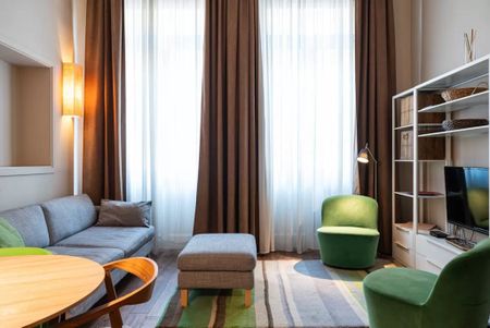 Corso di Porta Romana, Milan, Lombardy 20122 - Photo 4