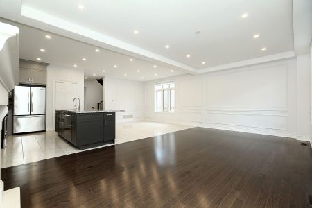 For Lease - 3134 Post Road, Oakville, Ontario - Photo 4