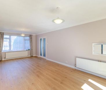3 bedroom detached house to rent - Photo 1