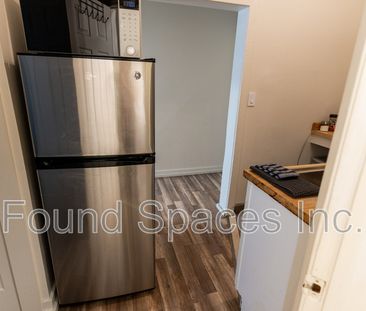 $1,399 / 2 br / 1 ba / 600 sqft 210 Wilson st unit A - Photo 1