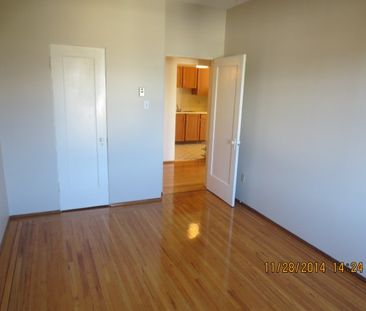 #306 – 2191 West 1st Avenue, Vancouver Bc V6k 1e7 - Photo 3