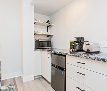 330 Mcleod St, Ottawa, ON K2P 2C5, Canada - Photo 3
