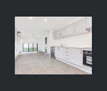 LOW MAINTENANCE LIVING! - Photo 3