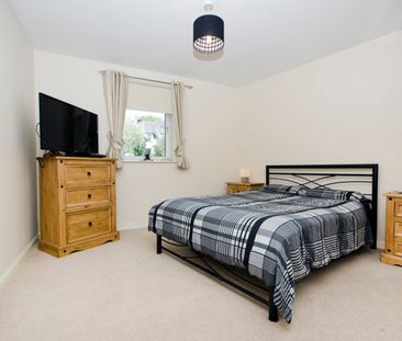 46 Lord Hay's Grove, AB24 1WS, Aberdeen - Photo 3