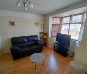 3 Bed Terraced House, Walmer Grove, B23 - Photo 6