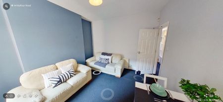 4 bedroom house to rent - Photo 2