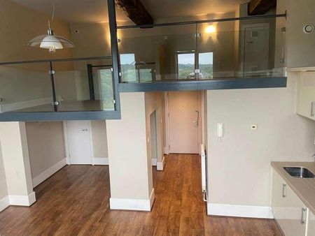 Ledgard Mills, Mirfield, WF14 - Photo 2