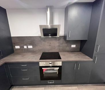 2 bedroom flat to rent - Photo 6