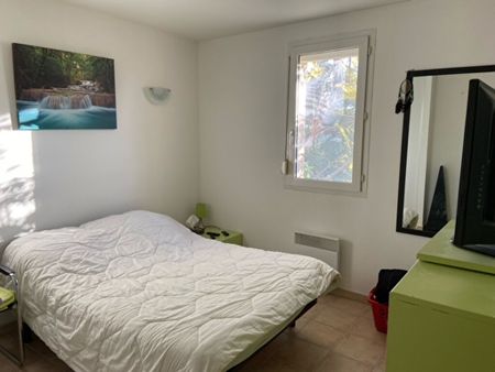 A LOUER - APPARTEMENT - T4 - VIOLES, - Photo 2