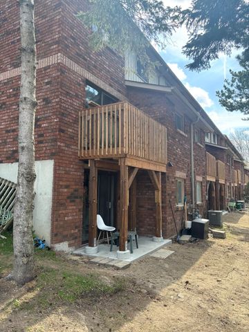 For Lease - 9 Quail Crescent Unit# Unit 2, Barrie, Ontario - Photo 2