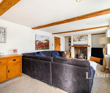 3 bedroom semi-detached house to rent - Photo 1